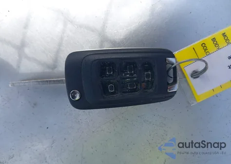 2013 Chevrolet Volt z USA, uszkodzony, nr VIN 1G1RE6E45DU145114